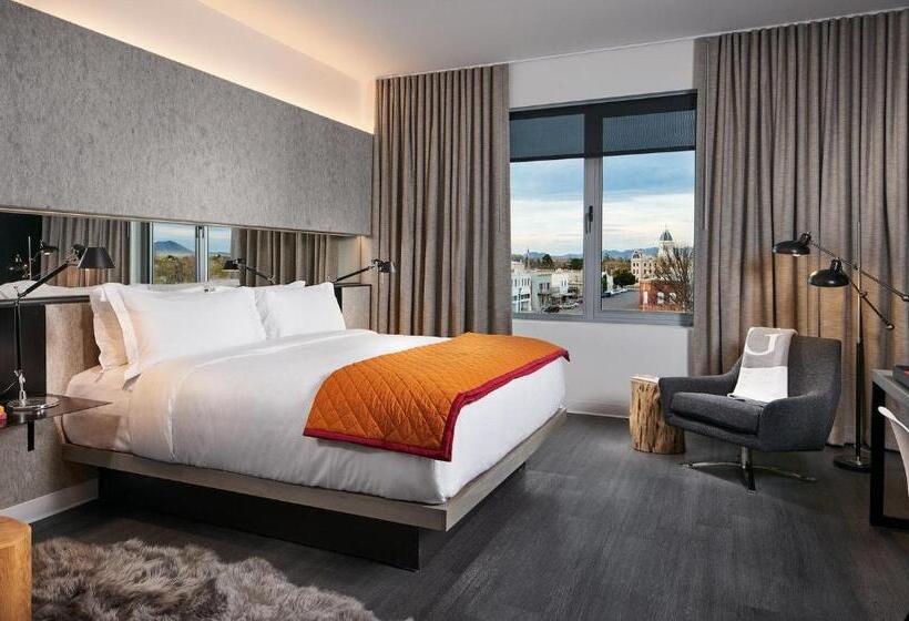 Номер Deluxe Кровать Кинг, Saint George