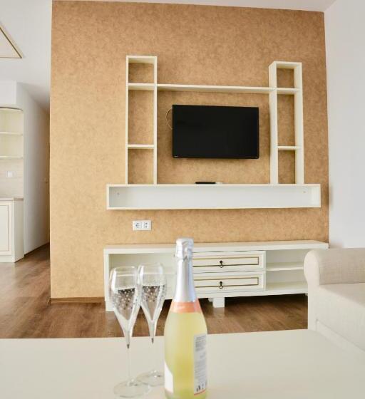 Апартаменты Deluxe 1 Спальня, Golden Rainbow Beach