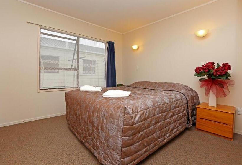 Апартаменты 1 Спальня, Waiuku Lodge Motel