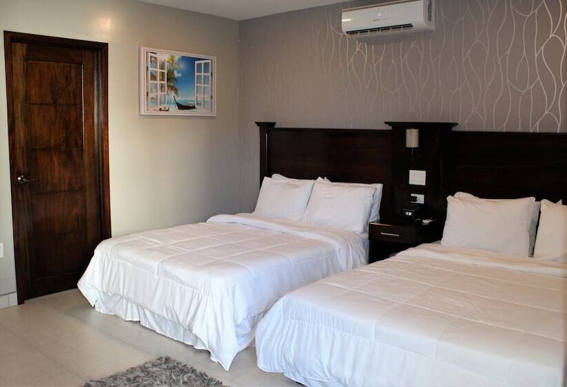 غرفة قياسية مطلّة علي حمام السباحة, Barefoot Caye Caulker