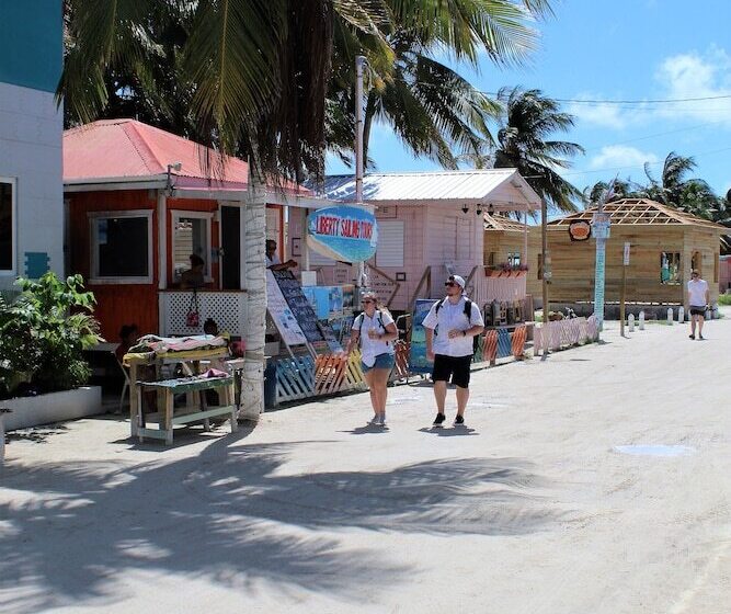 غرفة ديلوكس ذات إطلالة, Barefoot Caye Caulker