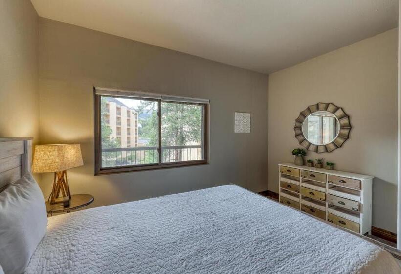 Дом 2 Спальни, Mountainwood 303