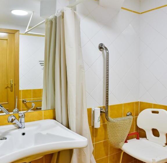 إستوديو قياسى, Hostal La Colmena