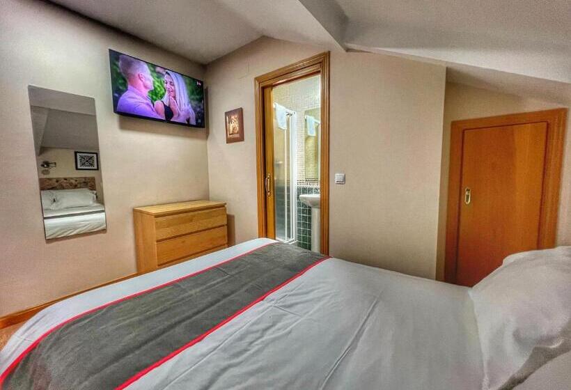 غرفة قياسية, Hostal La Colmena