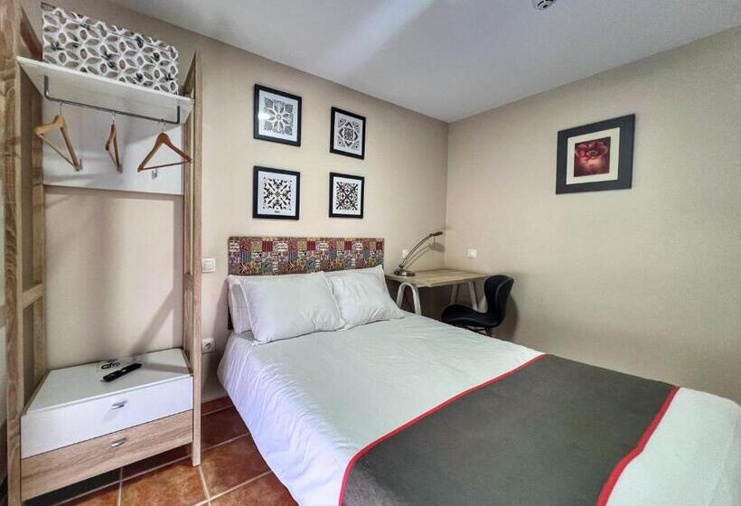 غرفة قياسية, Hostal La Colmena