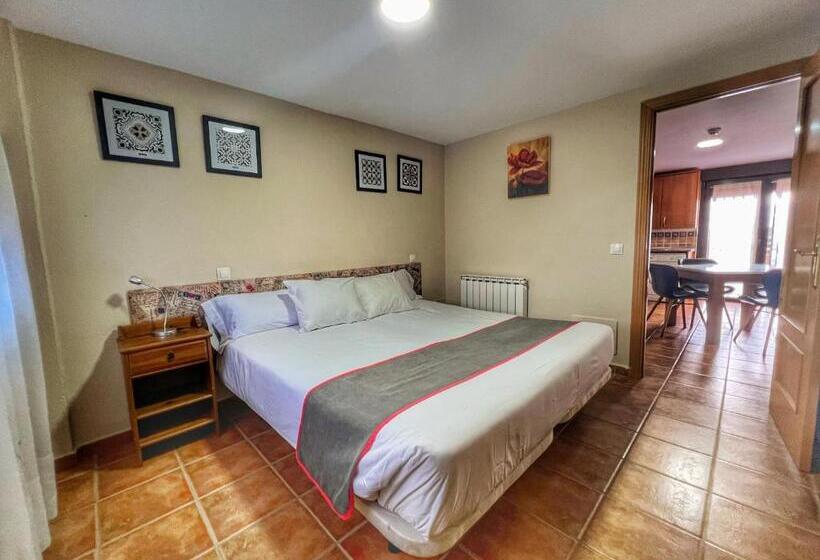إستديو عائلى, Hostal La Colmena