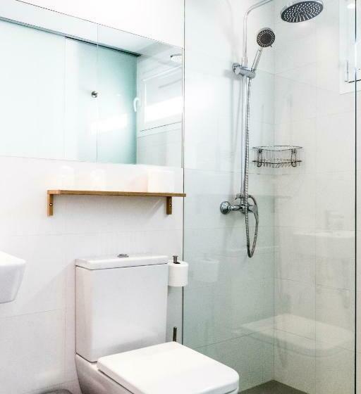 غرفة قياسية مزوَّدة بشُرفة, Hostal La Isla
