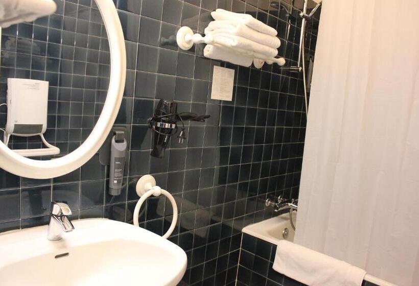 اتاق استاندارد, Hôtel Les Charmilles