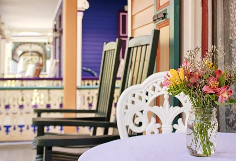 이코노미 룸, The Mason Cottage Downtown