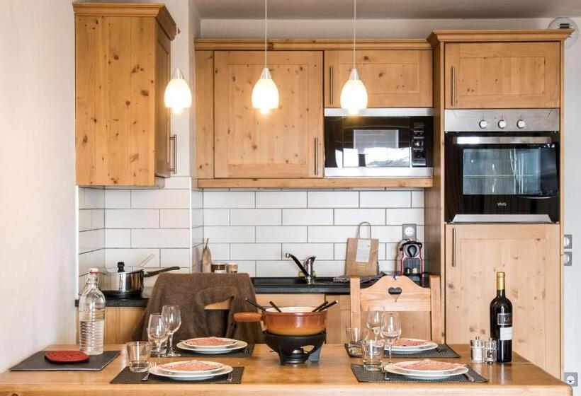استودیوی استاندارد, Residence  Les Grandes Alpes
