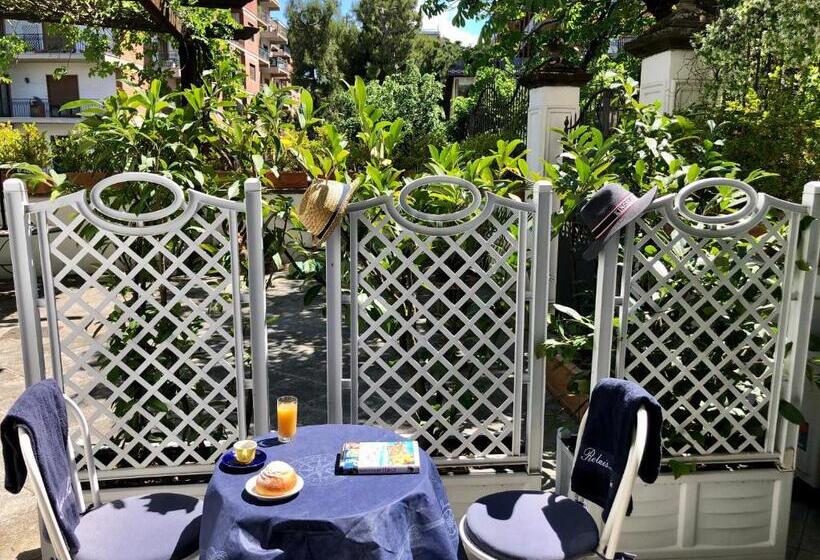 Номер Стандарт с Террасой, Relais La Rupe
