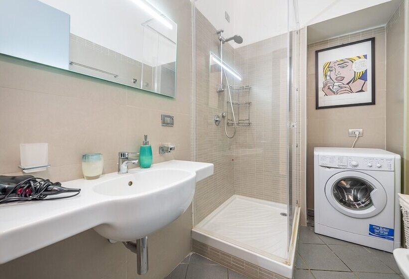 Апартаменты Deluxe 1 Спальня, Snob Luxury Suite