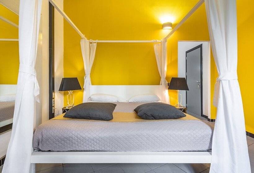 Апартаменты Deluxe 1 Спальня, Snob Luxury Suite