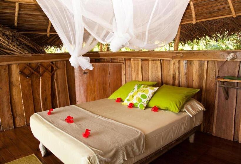 بنجلو قياسى, Al Natural Resort