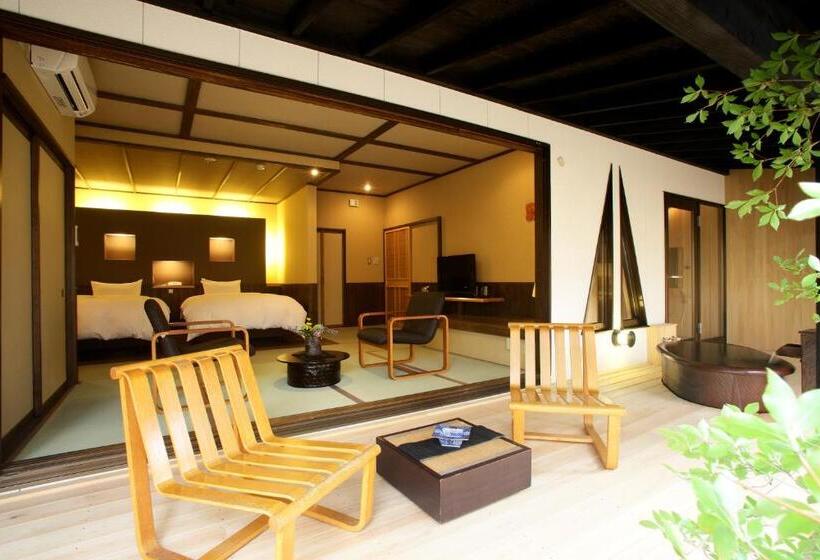 Семейный Номер, Ichiraku Tendo Spa & Brewery
