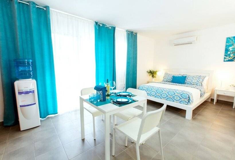 Студия Deluxe, Tropicana Suites Deluxe Beach Club & Pool