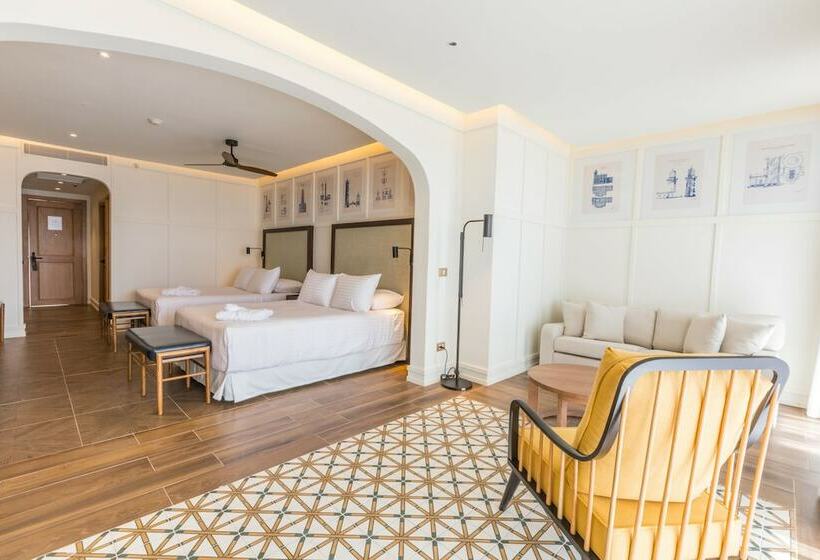 سوئیت جونیور با چشم‌انداز باغ, Ocean El Faro Resort - All Inclusive