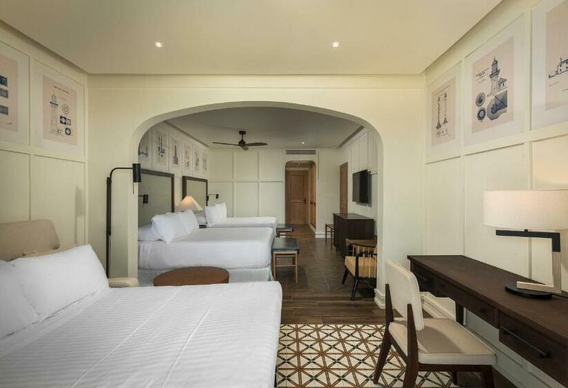 سوییت جونیور با چشم‌انداز دریا, Ocean El Faro Resort - All Inclusive