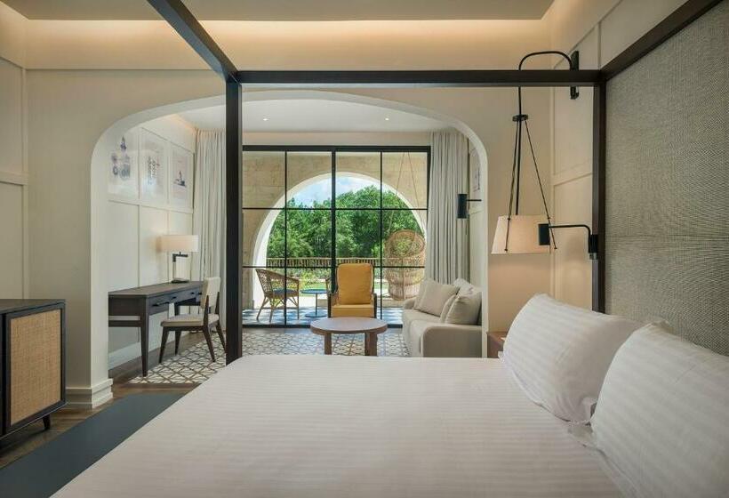 چشم‌انداز باغ سوئیت جونیور پرستیژ, Ocean El Faro Resort - All Inclusive