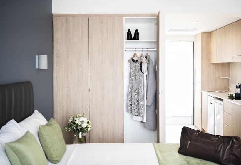 Студио Executive, Abode Kingston