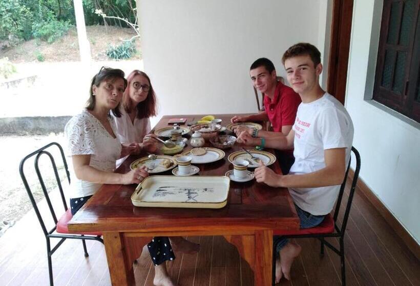 Трежместный Номер Economy, Deer Garden Guest