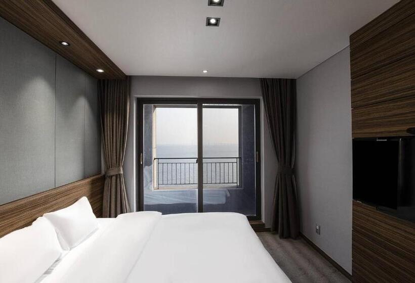 اتاق لوکس با تراس, Western Grace Hotel Incheon