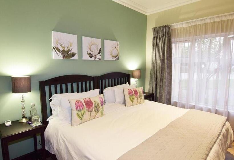 스위트, Sandown Guest House