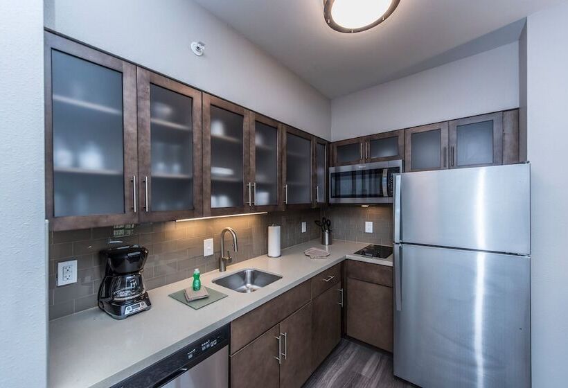 Студия Стандарт Двуспальная Кровать, Staybridge Suites Charleston   Mount Pleasant, An Ihg