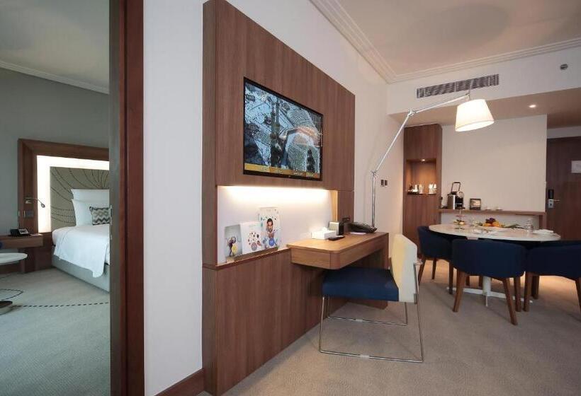سوییت سوپریور با چشم‌انداز دریا, Novotel Jazan