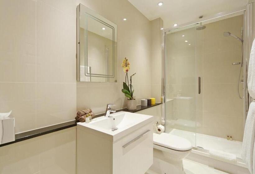 Апартаменты 3 Спальни, Queensgate Court