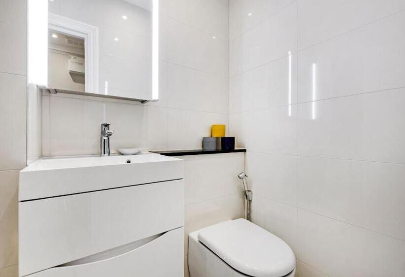 Апартаменты Deluxe 1 Спальня, Queensgate Court