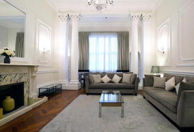 Апартаменты Deluxe 3 Спальни, Queensgate Court