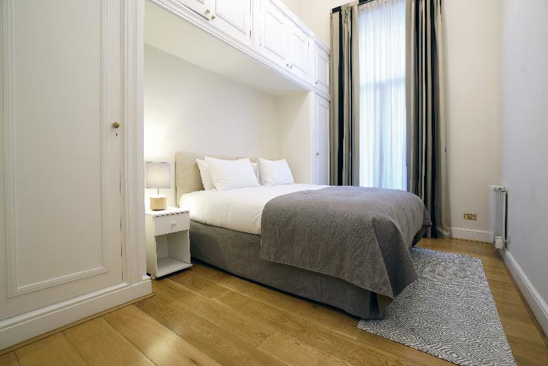 Апартаменты Deluxe 3 Спальни, Queensgate Court