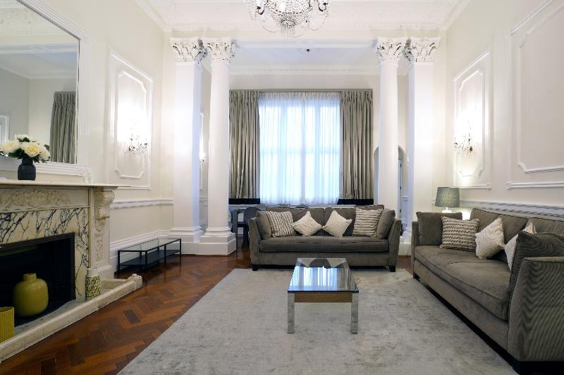 Апартаменты Deluxe 3 Спальни, Queensgate Court