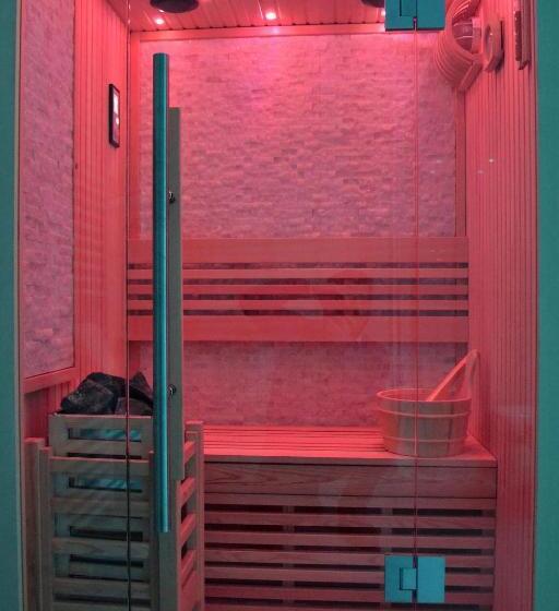 سوییت, 4 Star Suite Spa   Self Check In
