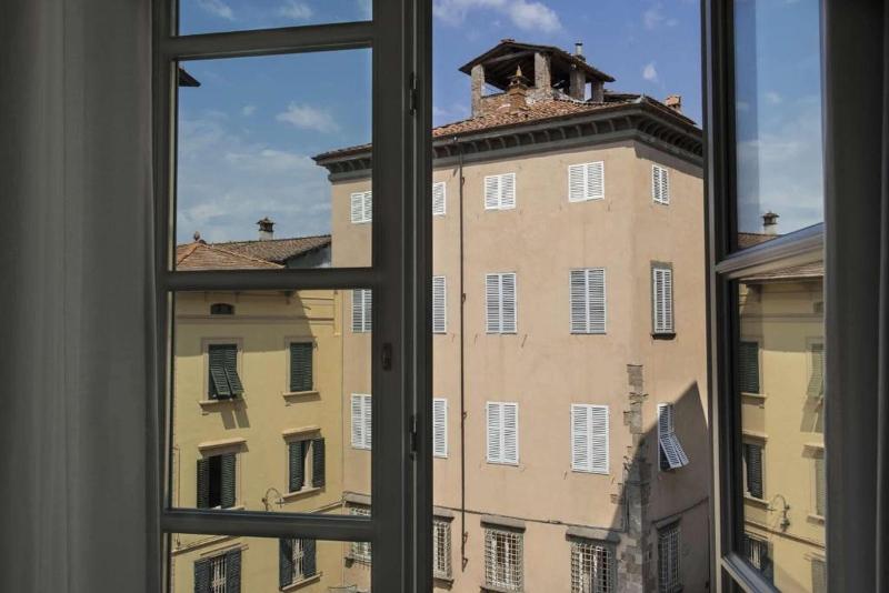 اتاق لوکس با تخت بزرگ, Palazzo Dipinto