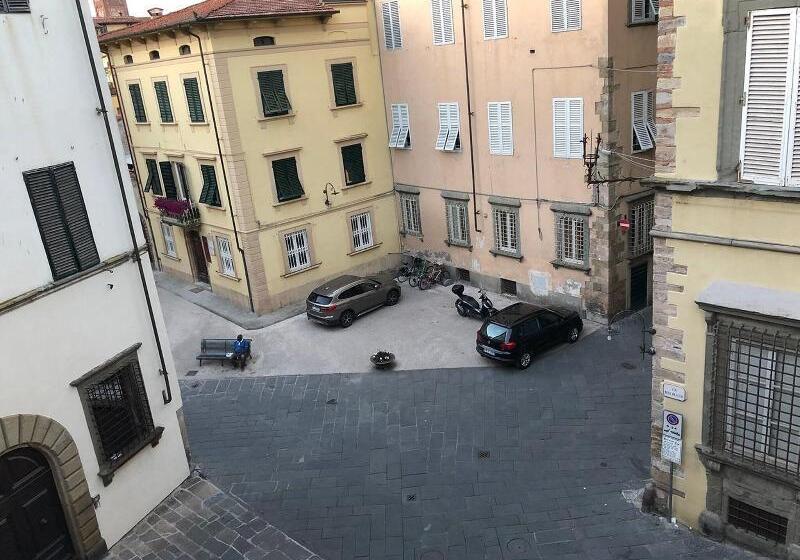 اتاق سوپریور با تخت بزرگ, Palazzo Dipinto