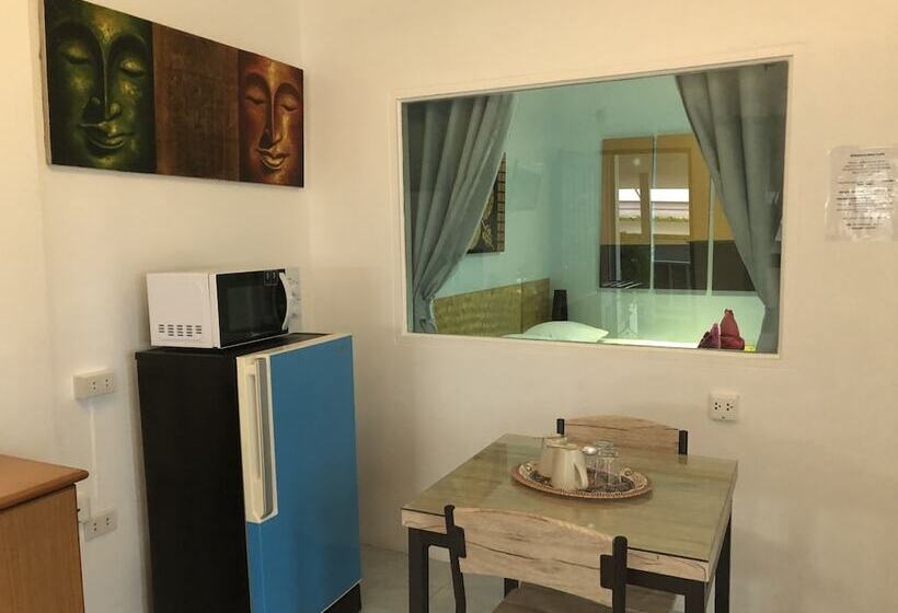 패밀리 룸, Samui Zenity