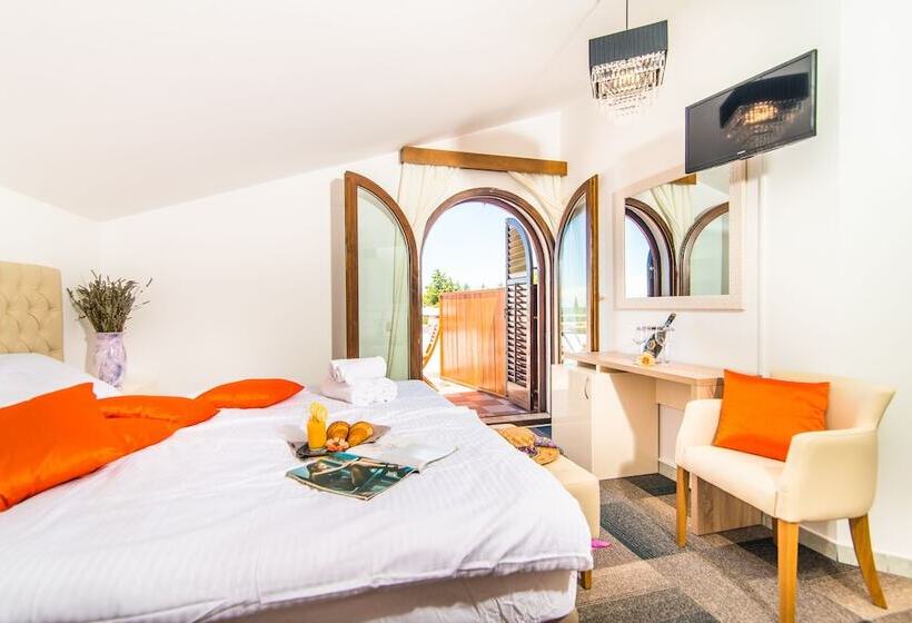 스탠다드 트리플 룸, Apartments And Rooms With Wifi Vrsar, Porec   3007