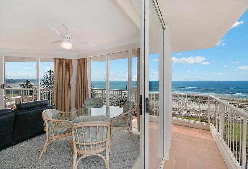 Апартаменты 2 Спальни Вид на Море, Meridian Tower Kirra Beach