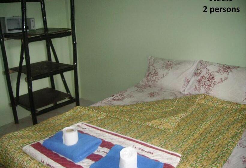 דירת חדר, Kamrai Resort