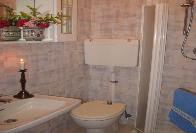 Номер Стандарт, B&b Prisca