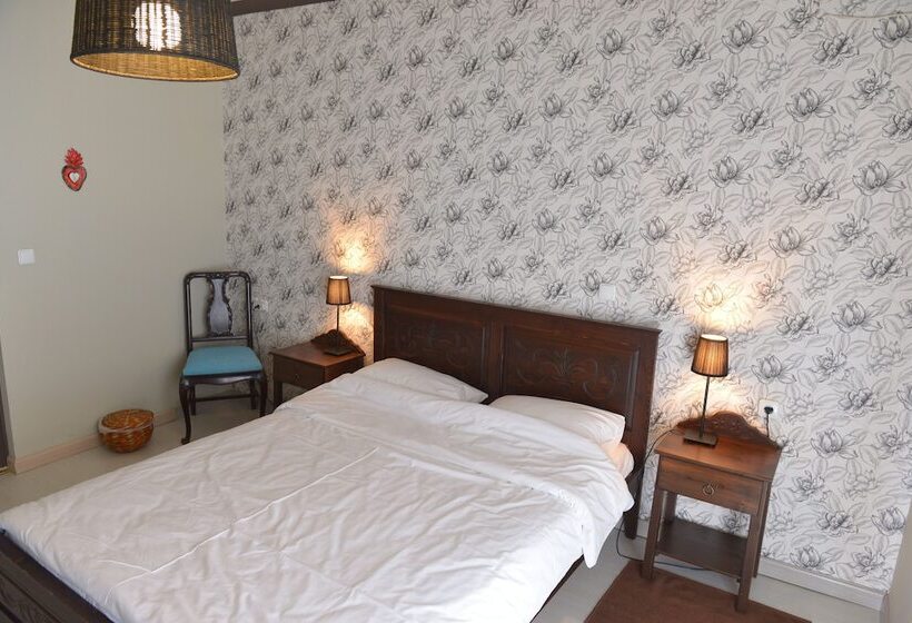 Номер Стандарт Вид на Озеро, Guesthouse Vissinokipos   Biker Friendly   Motorrad