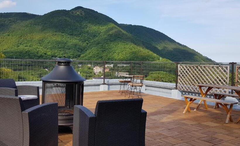 침실 4개 주택, Hakone Guesthouse Gaku