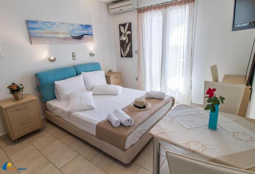 Четырехместный Номер Deluxe, Naxos Mare