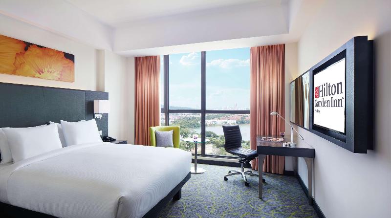 اتاق استاندارد با تخت بزرگ, Hilton Garden Inn Puchong