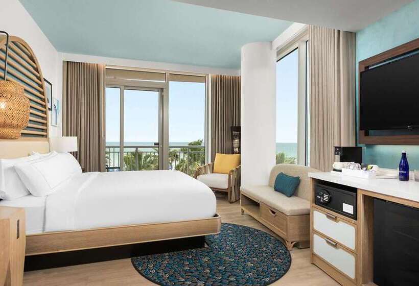 اتاق لوکس با تخت بزرگ, Hilton Garden Inn Puchong