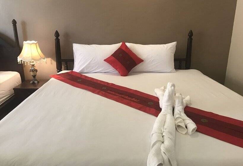 디럭스 트리플 룸, Jasmine Luang Prabang