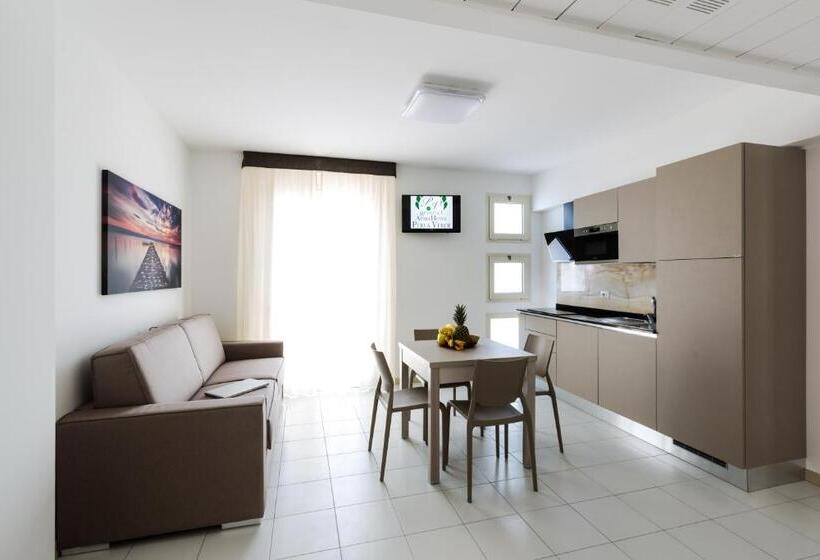 1 Bedroom Penthouse Apartment, Residence Perla Verde