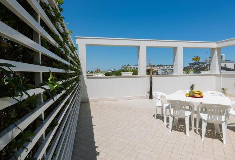 1 Bedroom Penthouse Apartment, Residence Perla Verde